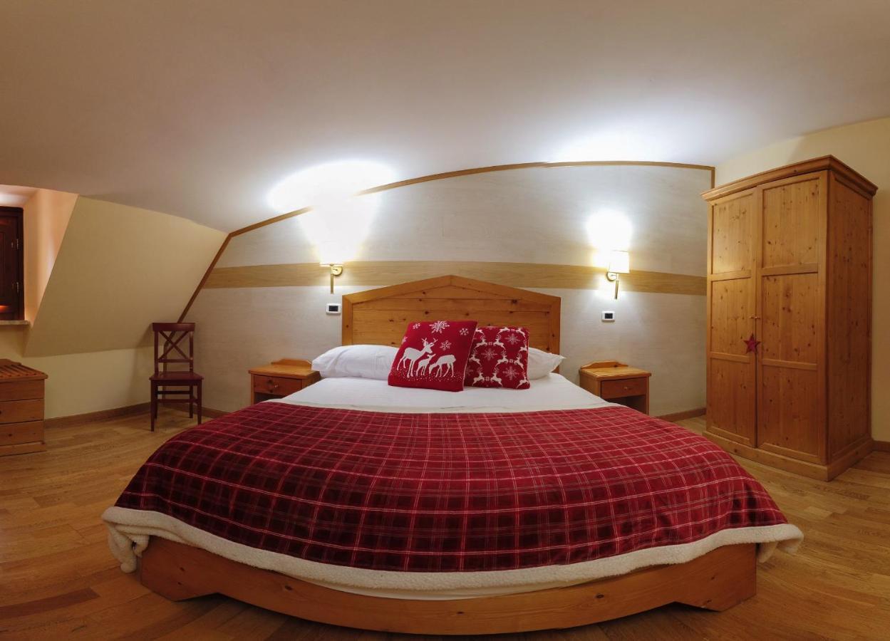 Abete Bianco - Albergo Del Natale Камильятелло-Силано Экстерьер фото