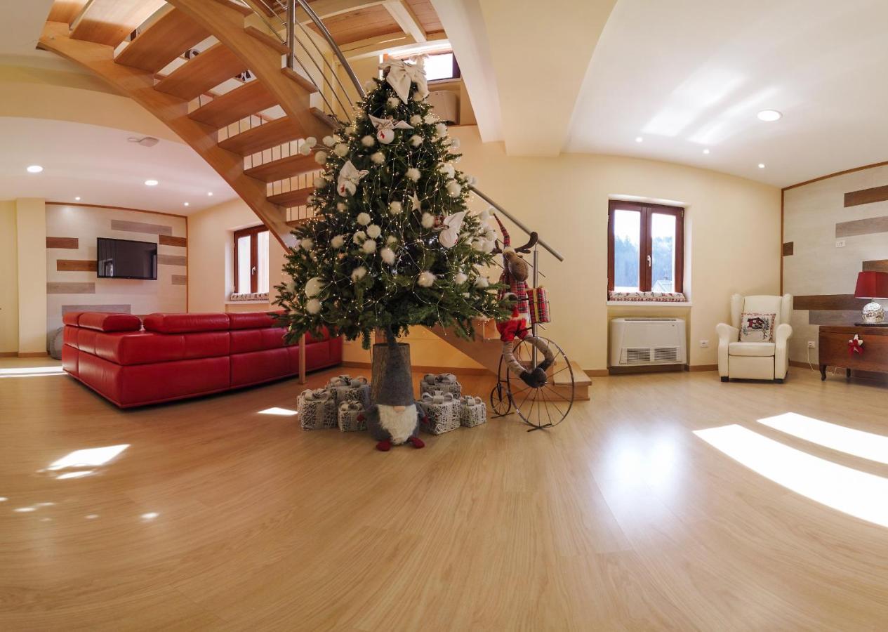 Abete Bianco - Albergo Del Natale Камильятелло-Силано Экстерьер фото
